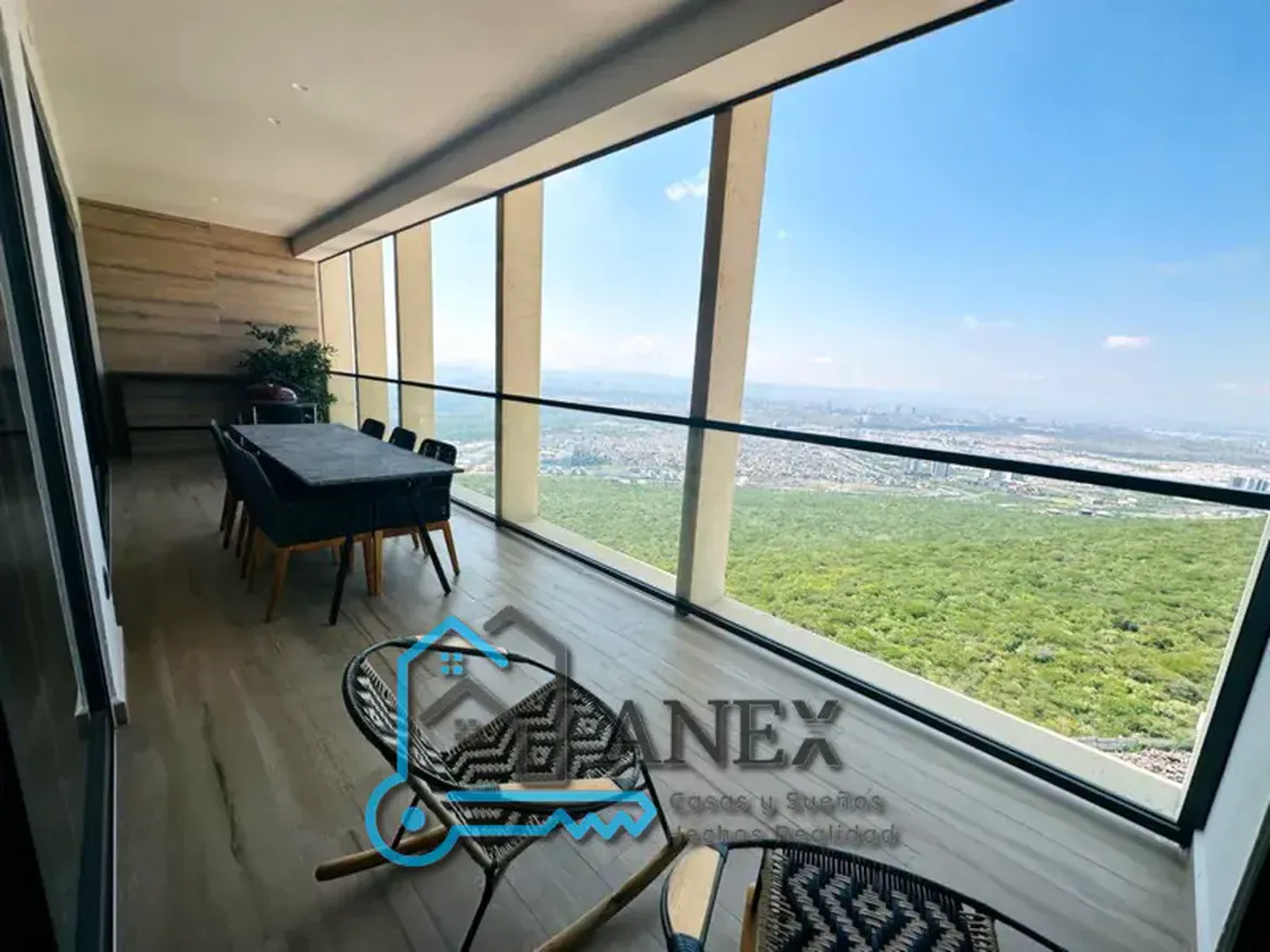 ROYAL-VIEW-LUXURY-013